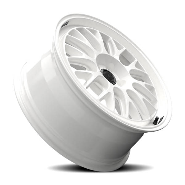 Fifteen52 Holeshot RSR Holeshot RSR product medium 18  X9.5   5-114.30 38  WTGLXX