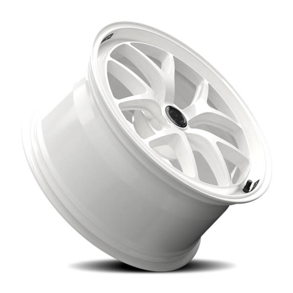 Fifteen52 Sector RSR Sector RSR product medium 19  X9.5   5-114.30 38  WTGLXX