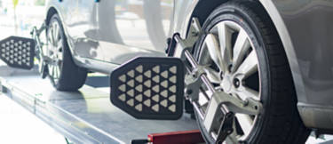 Alignment and wheel balancing near me 2025