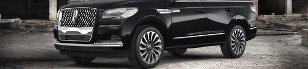 2013 Lincoln Navigator 2WD tires