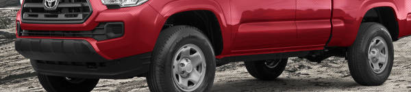 2016 Toyota Tacoma SR 4WD tires
